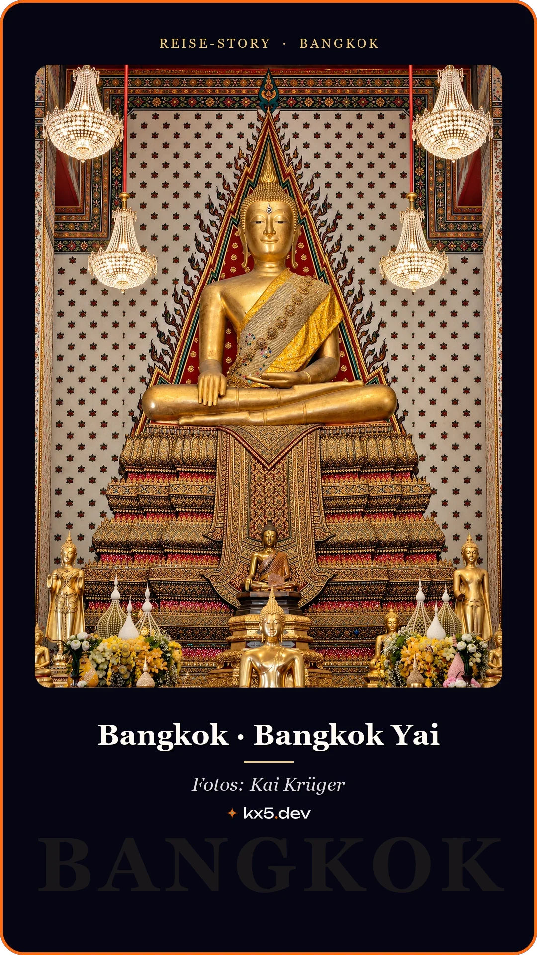 Buddha im Schrein: Bangkok · Bangkok Yai